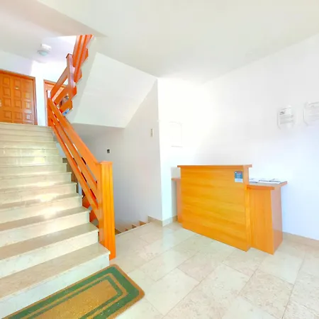 With Shared Pool Appartement *