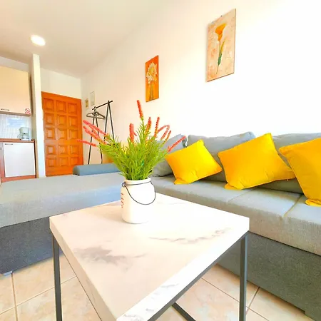 Appartamento With Shared Pool