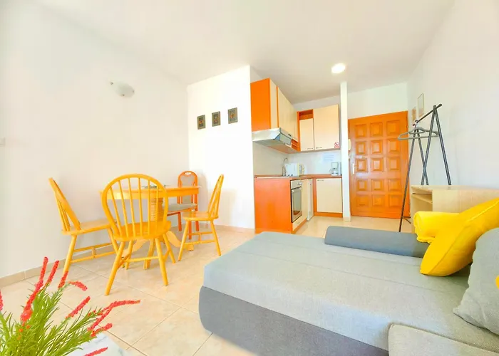 Appartement With Shared Pool Trogir