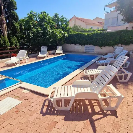 With Shared Pool * Trogir